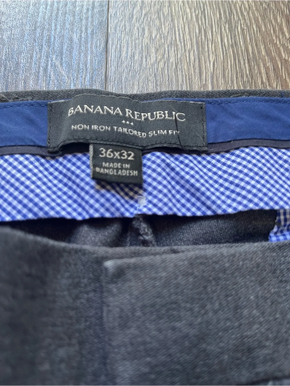 Banana Republic Men's size 36 x 32 Charcoal Straight dress pants